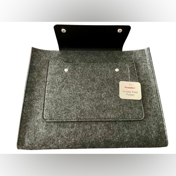 Pendaflex Laptop Sleeve - Picture 5 of 5